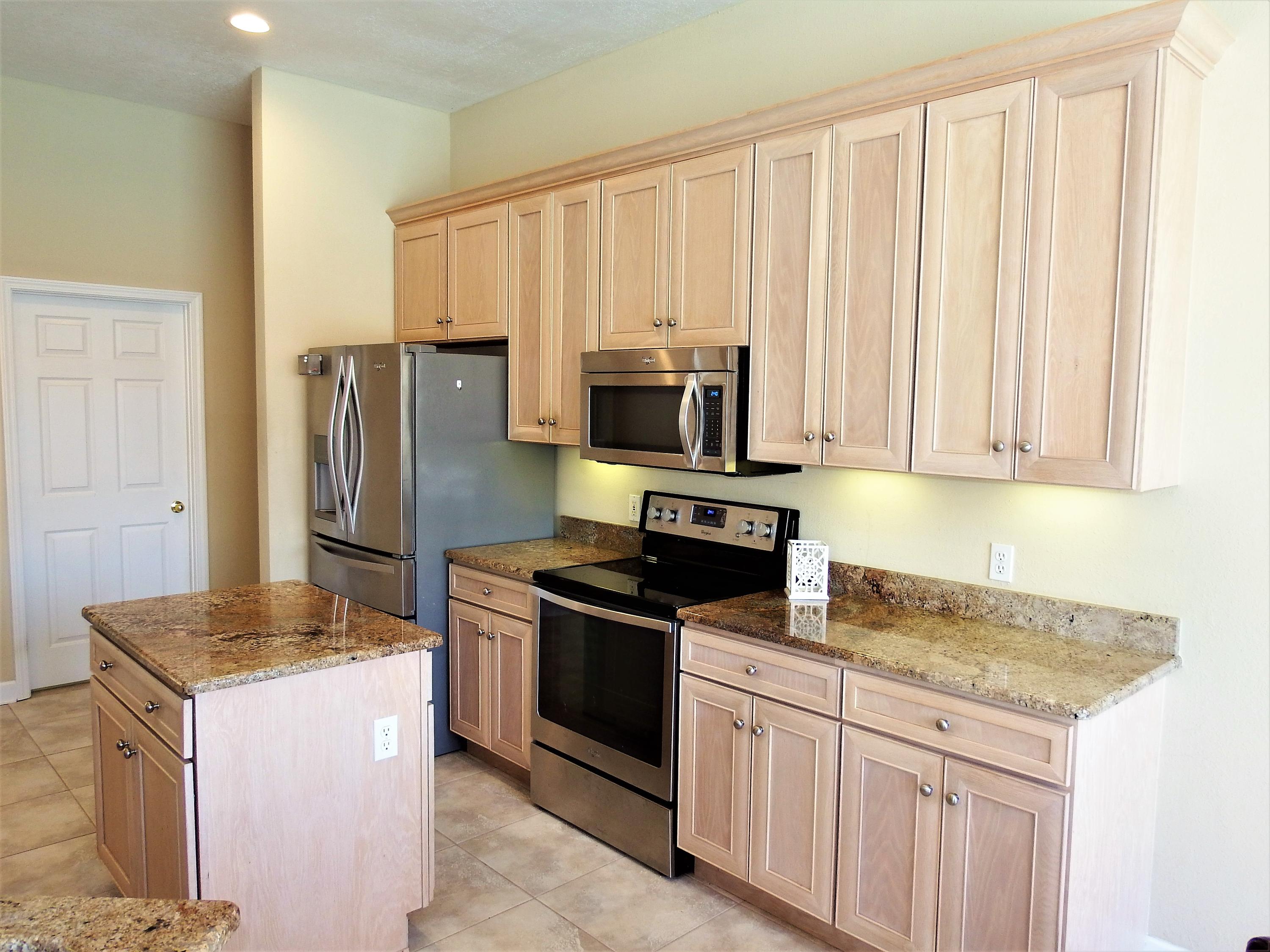 Emerald Pointe Plat Ii - Residential