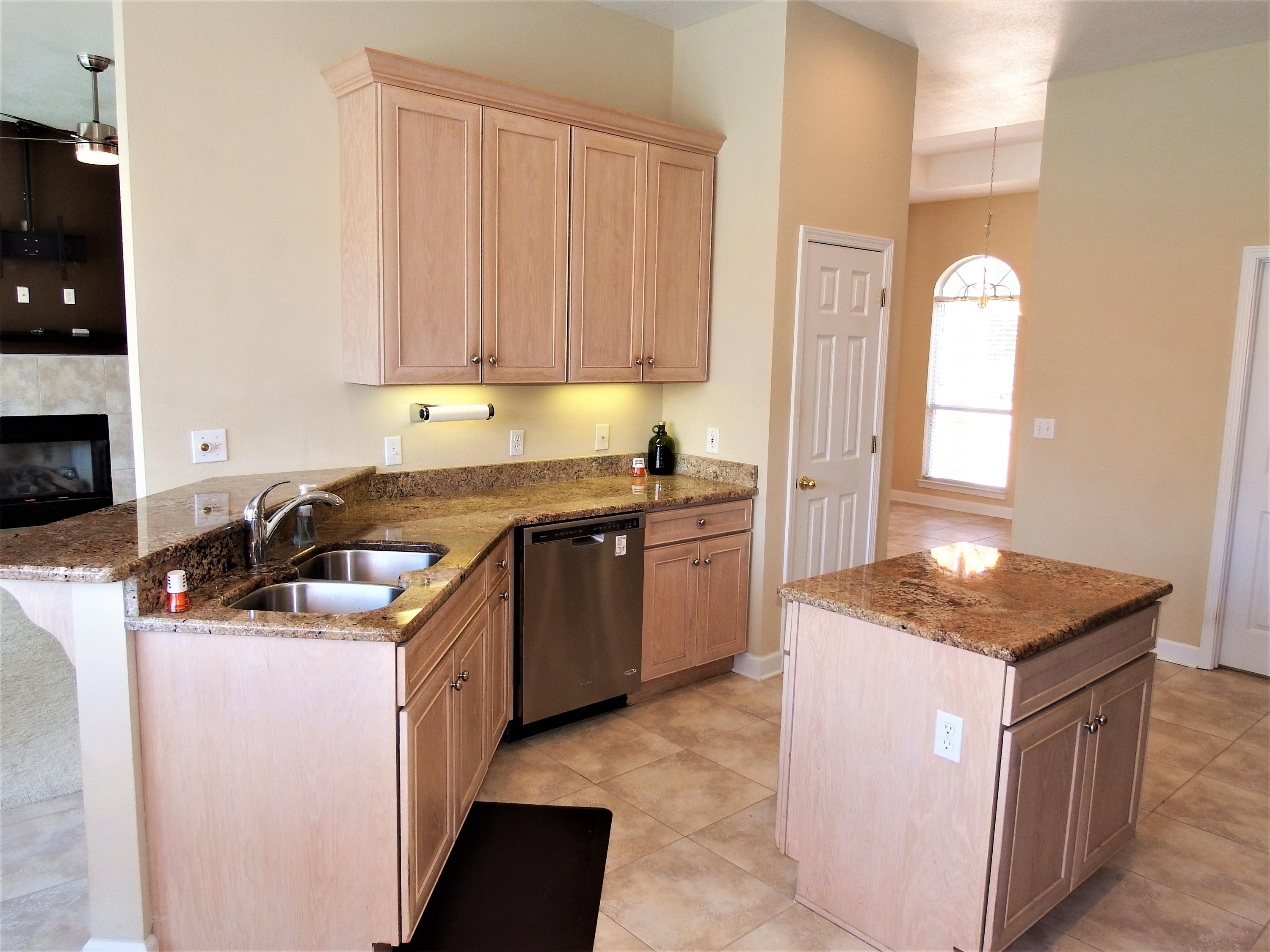 Emerald Pointe Plat Ii - Residential