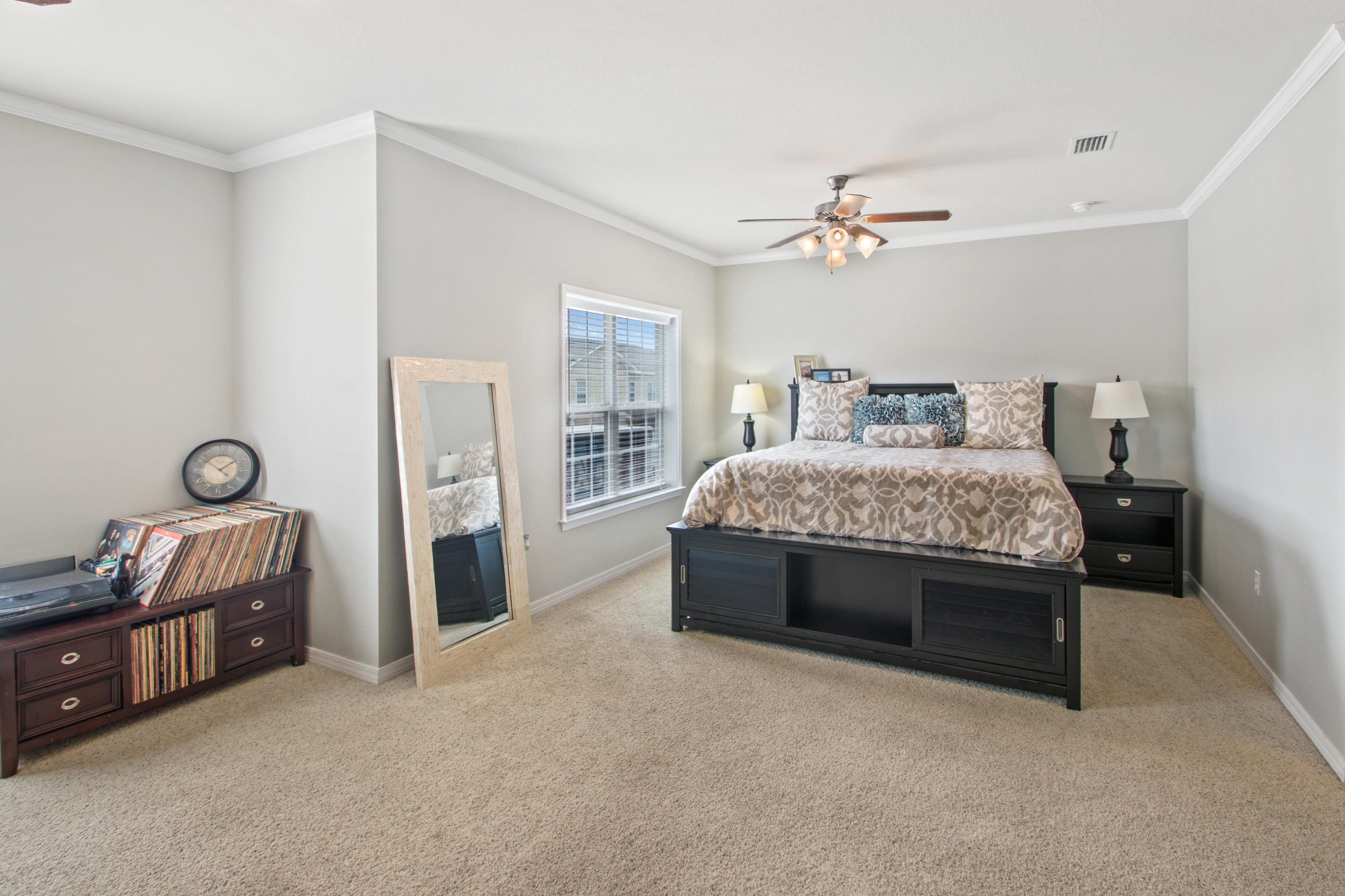 MERIDIAN SQUARE T/H - Residential Lease