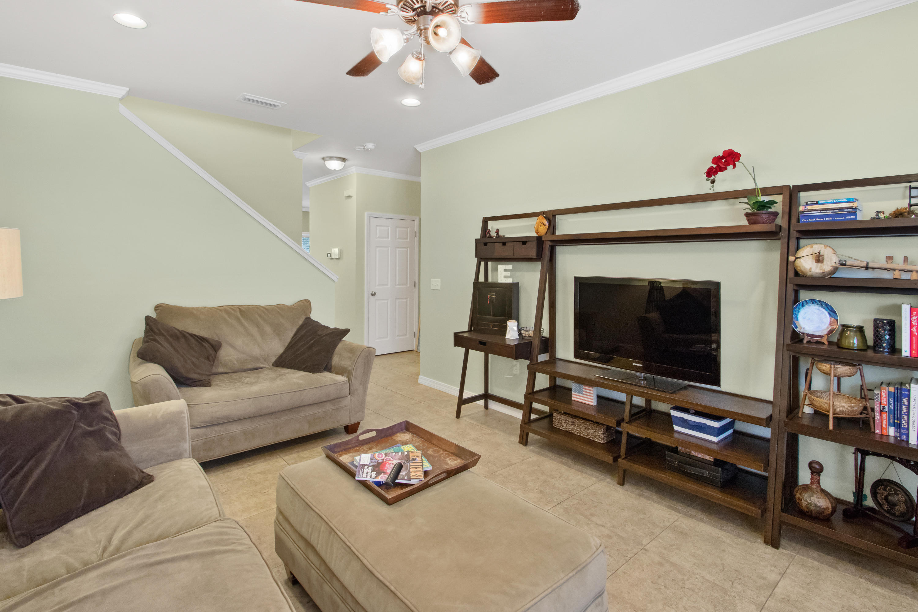 MERIDIAN SQUARE T/H - Residential Lease