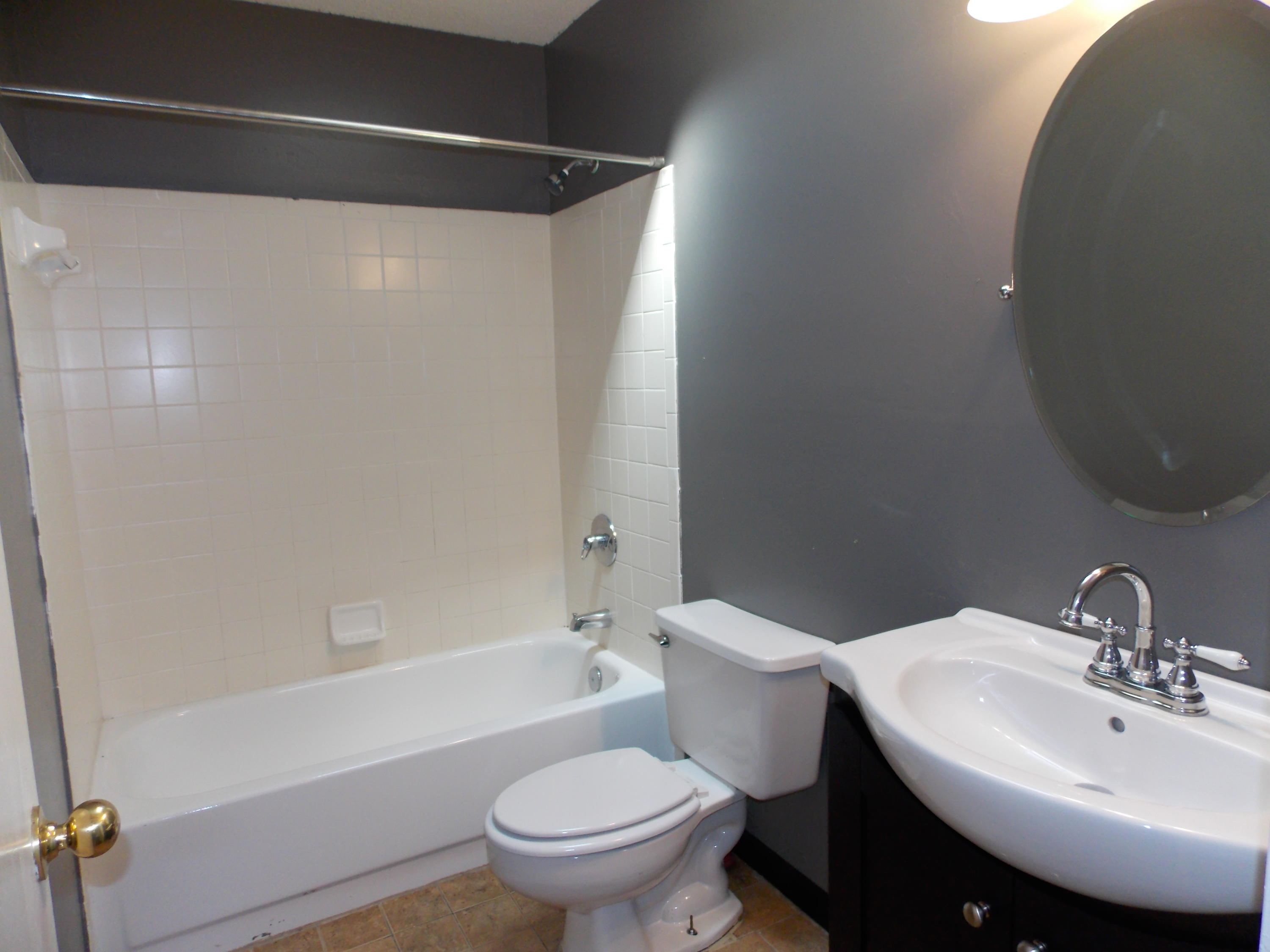 HOLLYROD PARK - Residential