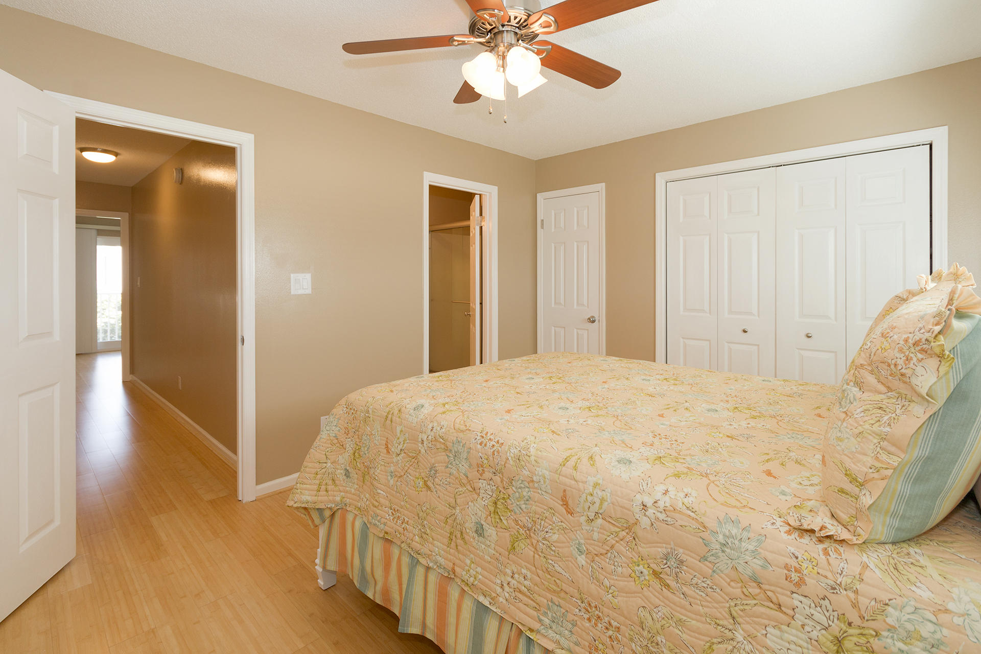 WOODLAND SHORES T/H PH 5 - Residential