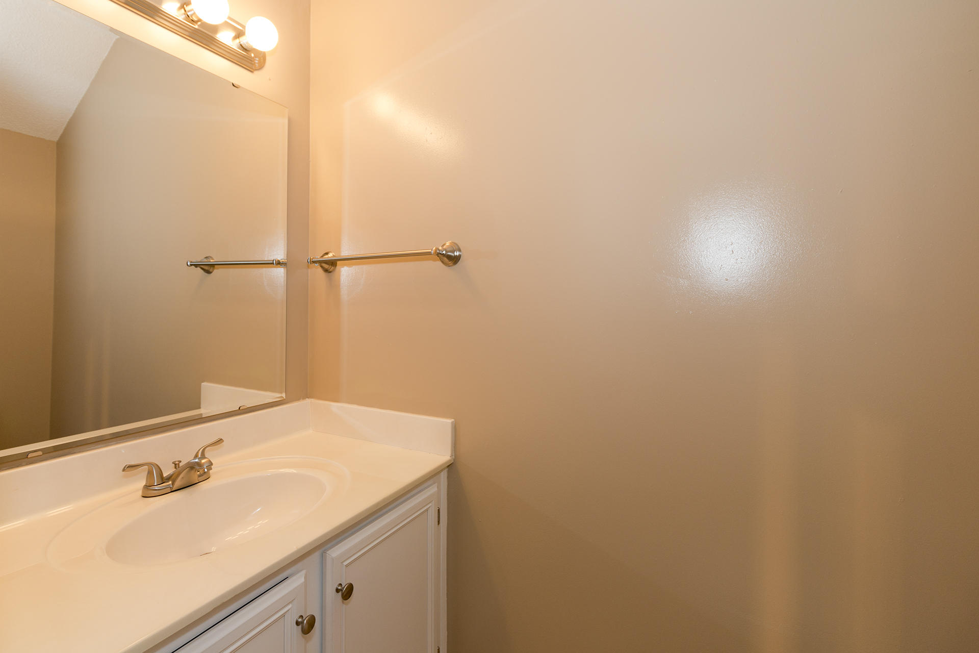 WOODLAND SHORES T/H PH 5 - Residential