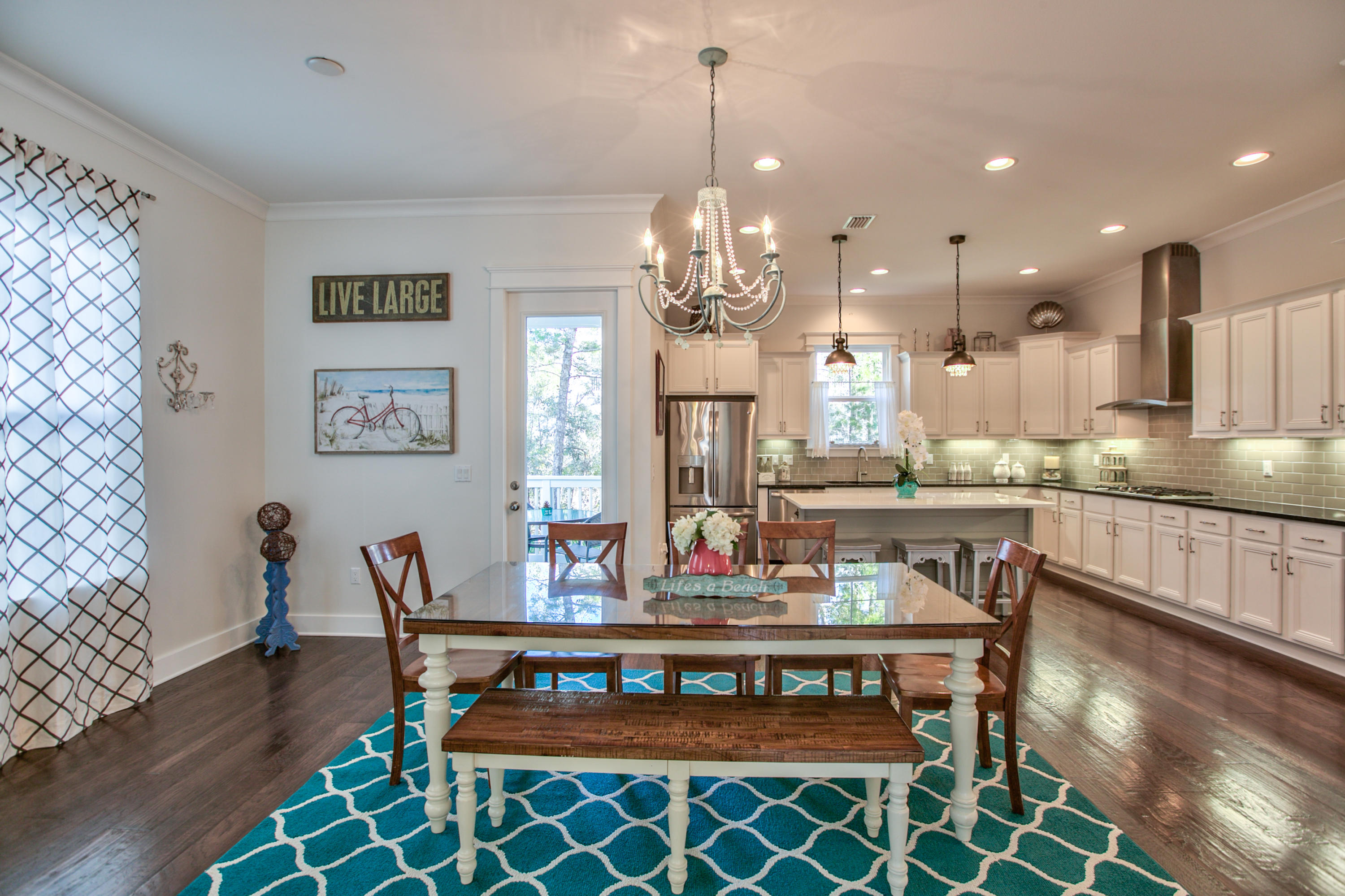 HIGHLAND PARKS - Residential