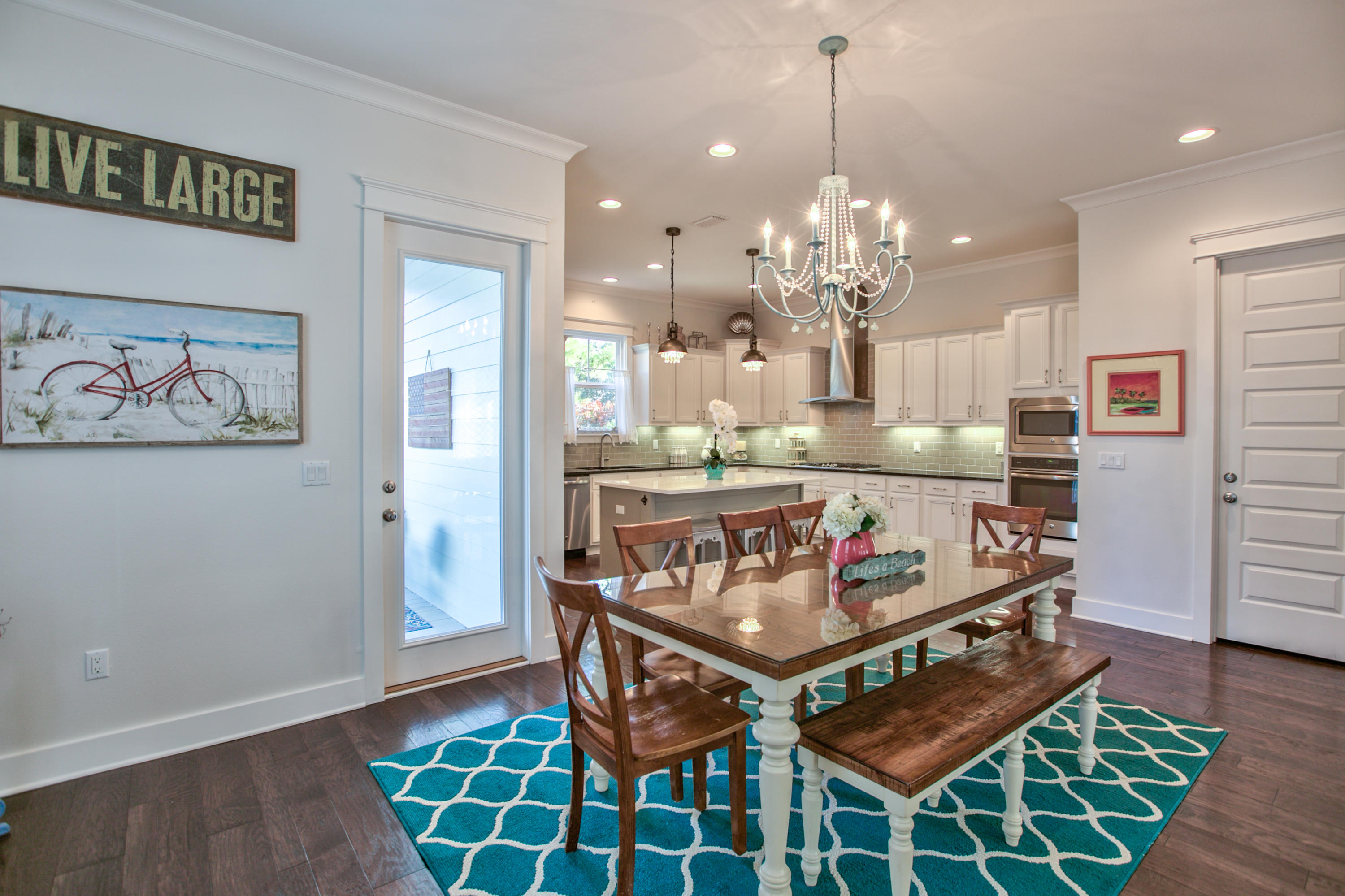 HIGHLAND PARKS - Residential