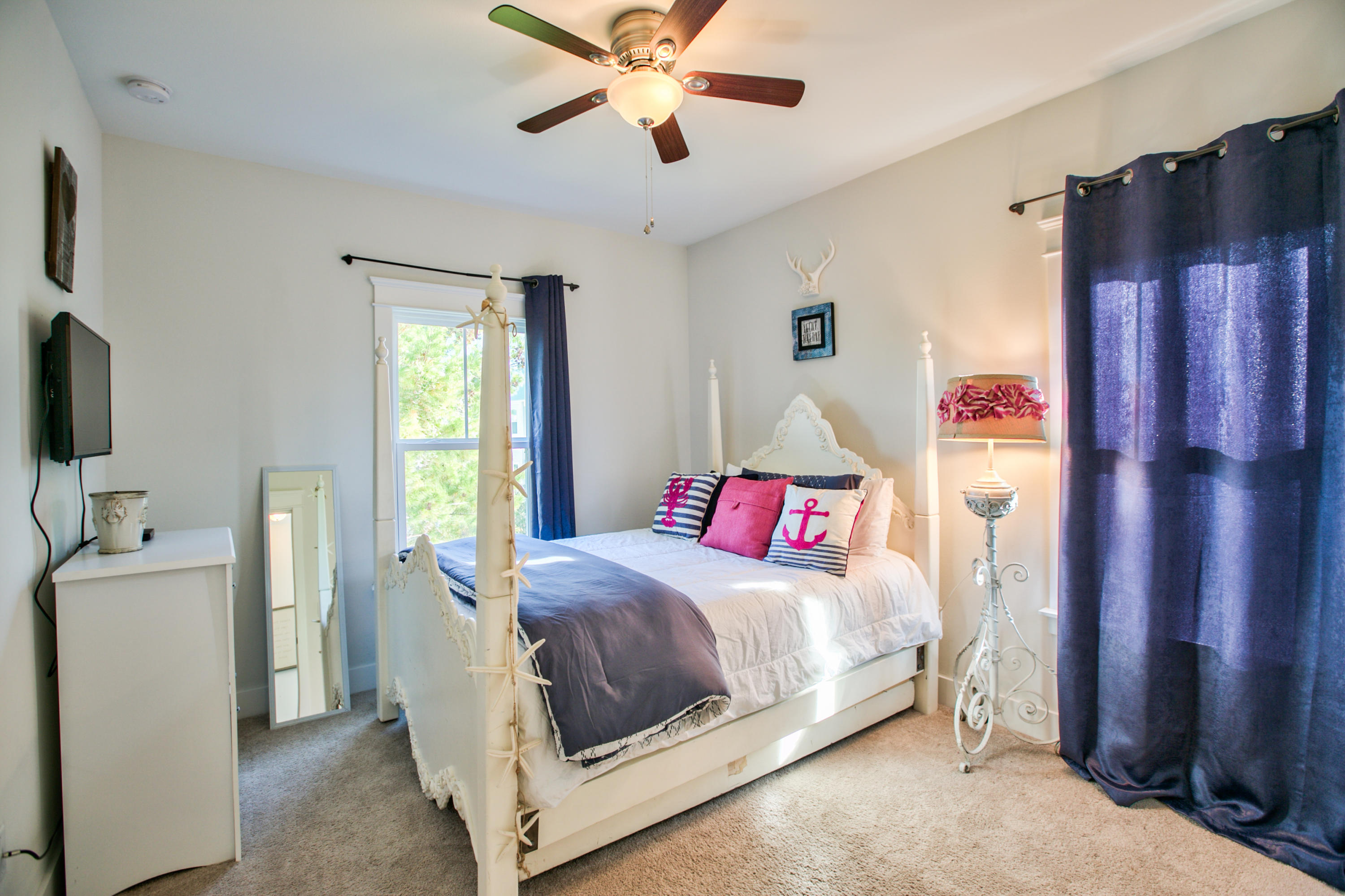 HIGHLAND PARKS - Residential