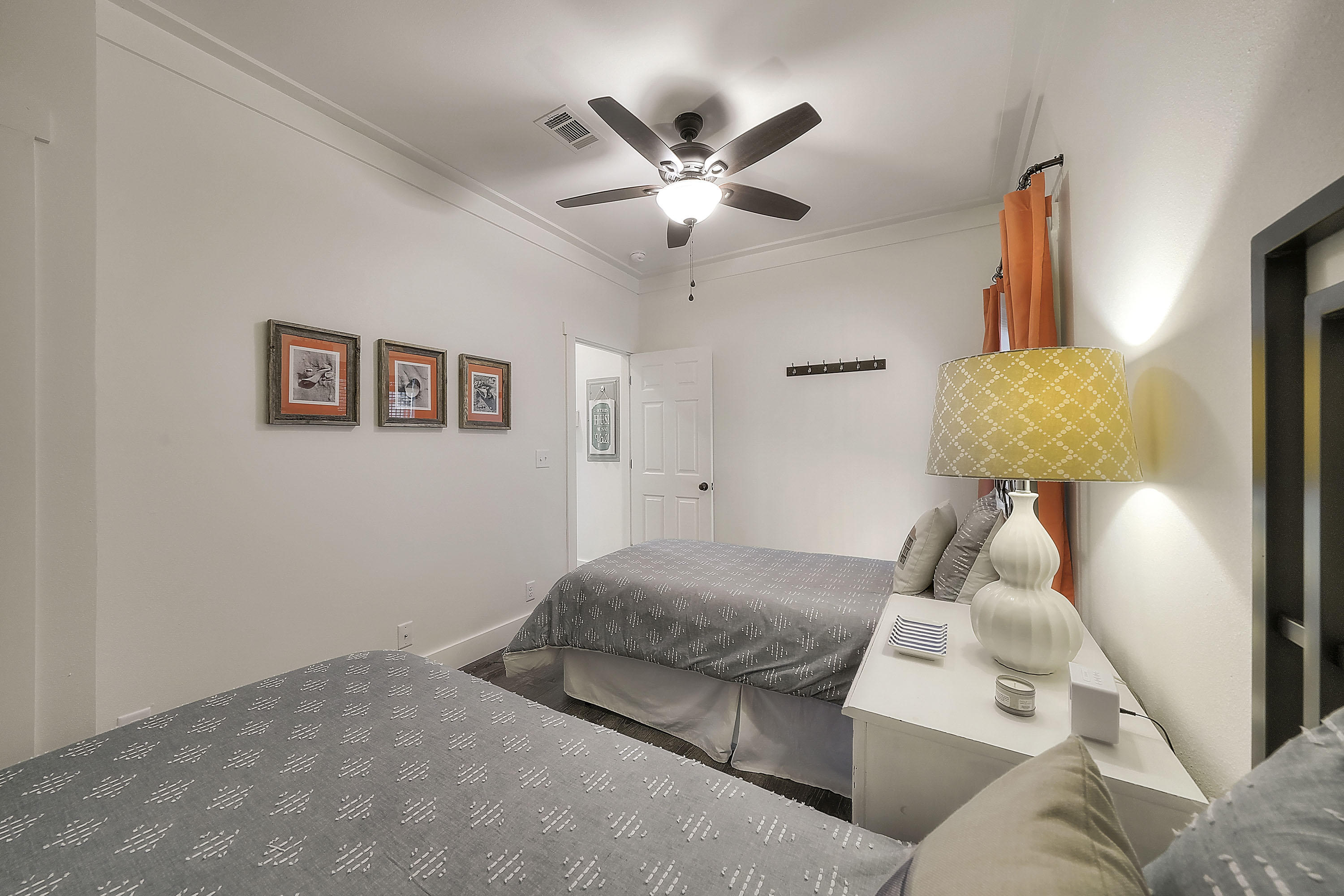 LAKE SHORE ESTATES - Residential