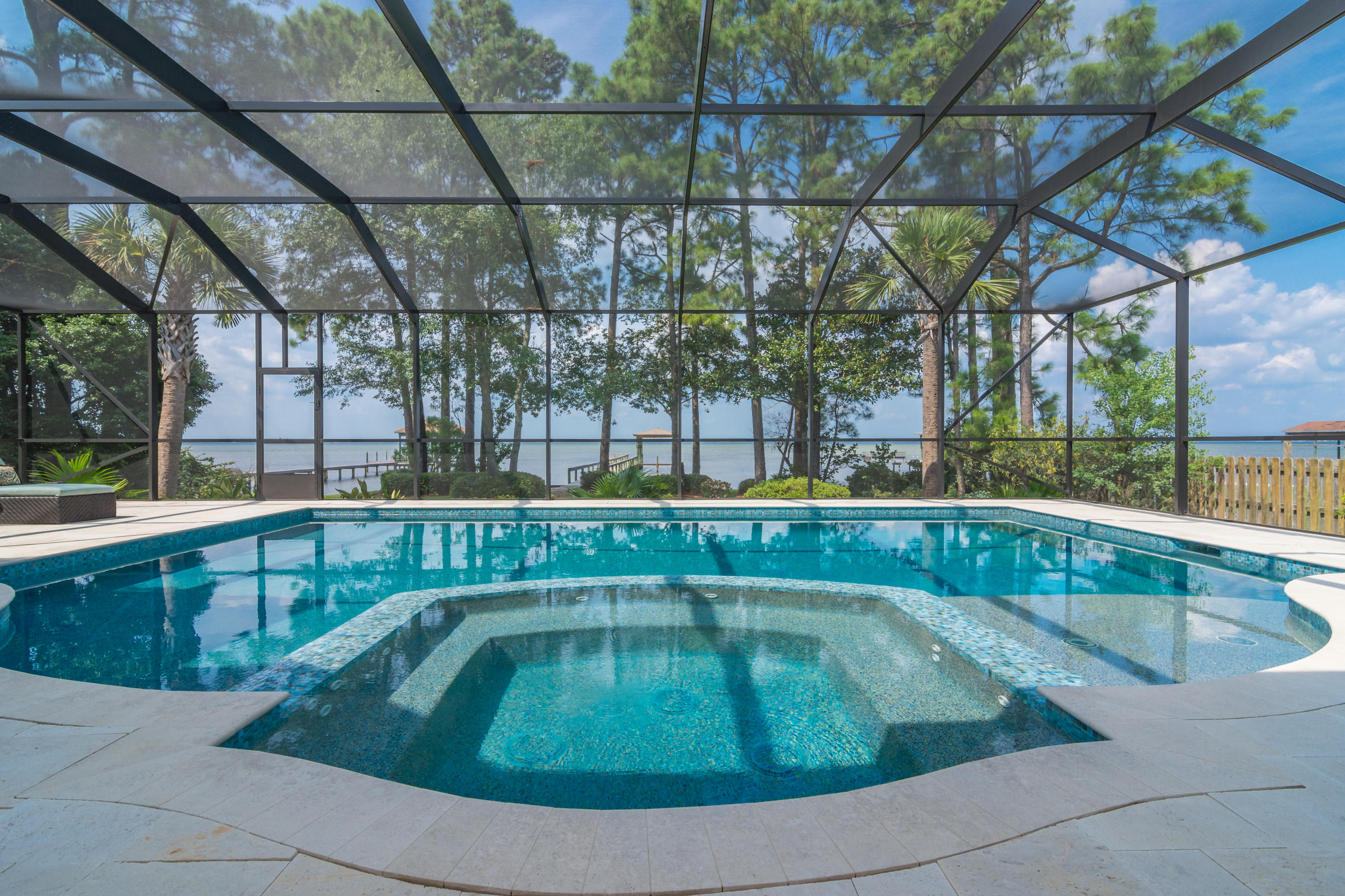 HOLIDAY SHORES ESTATES - Residential