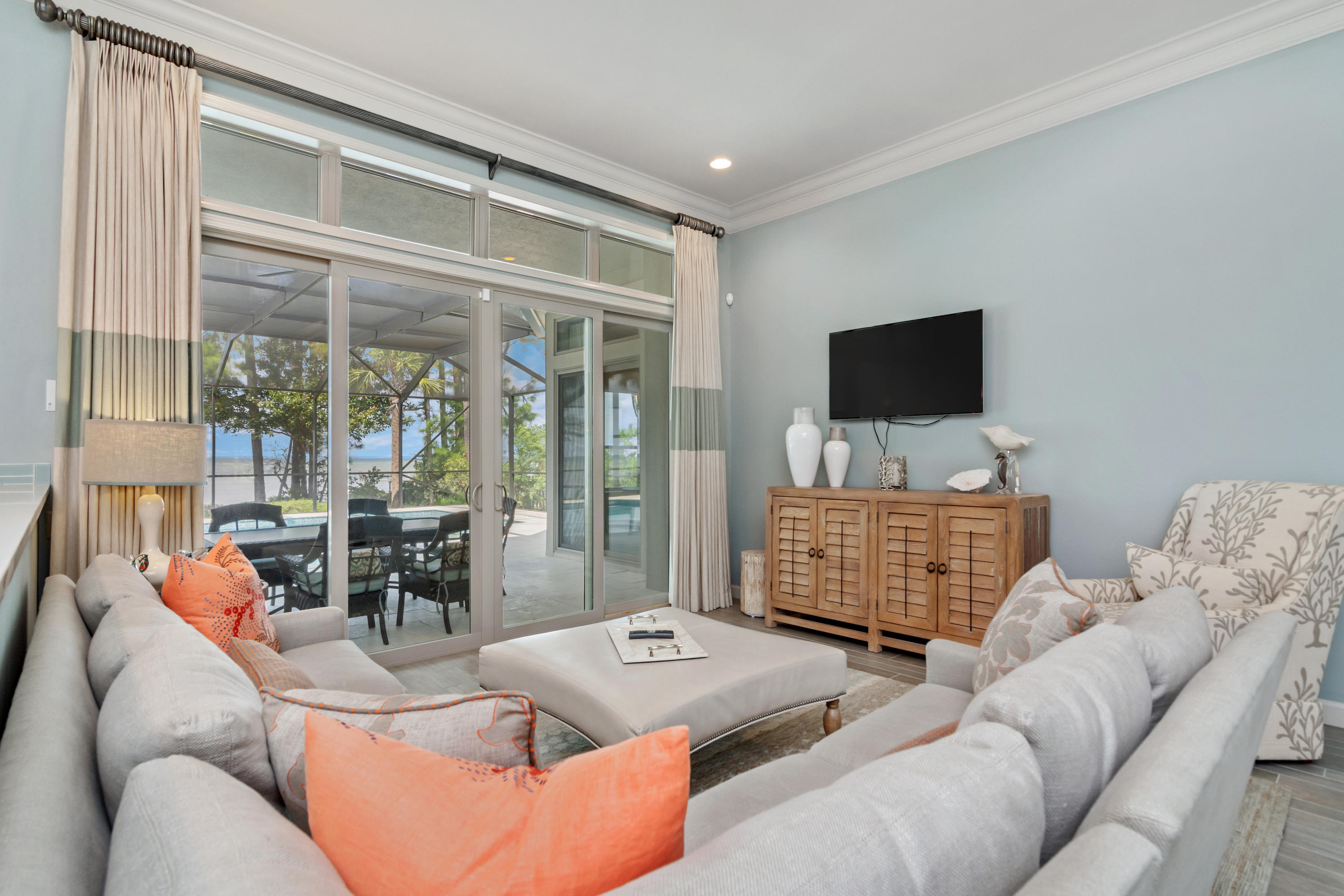 HOLIDAY SHORES ESTATES - Residential
