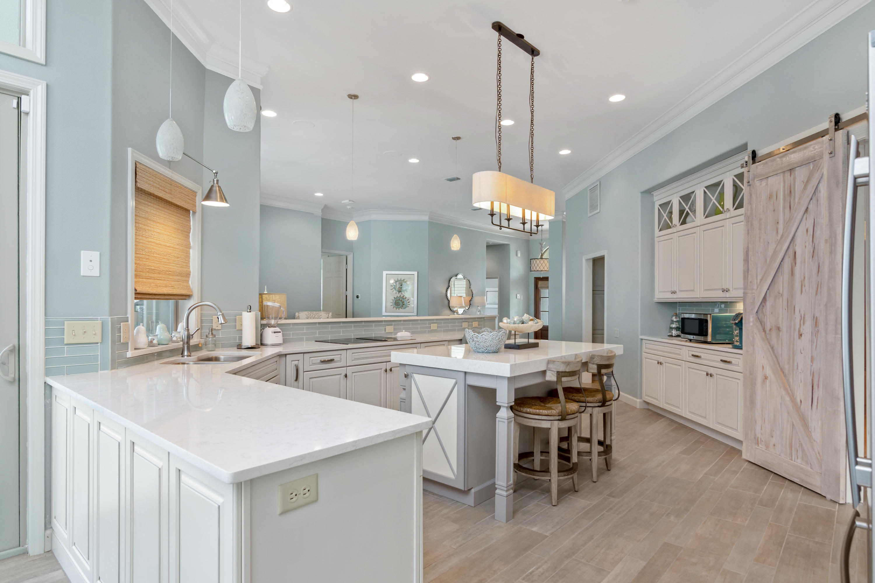 HOLIDAY SHORES ESTATES - Residential