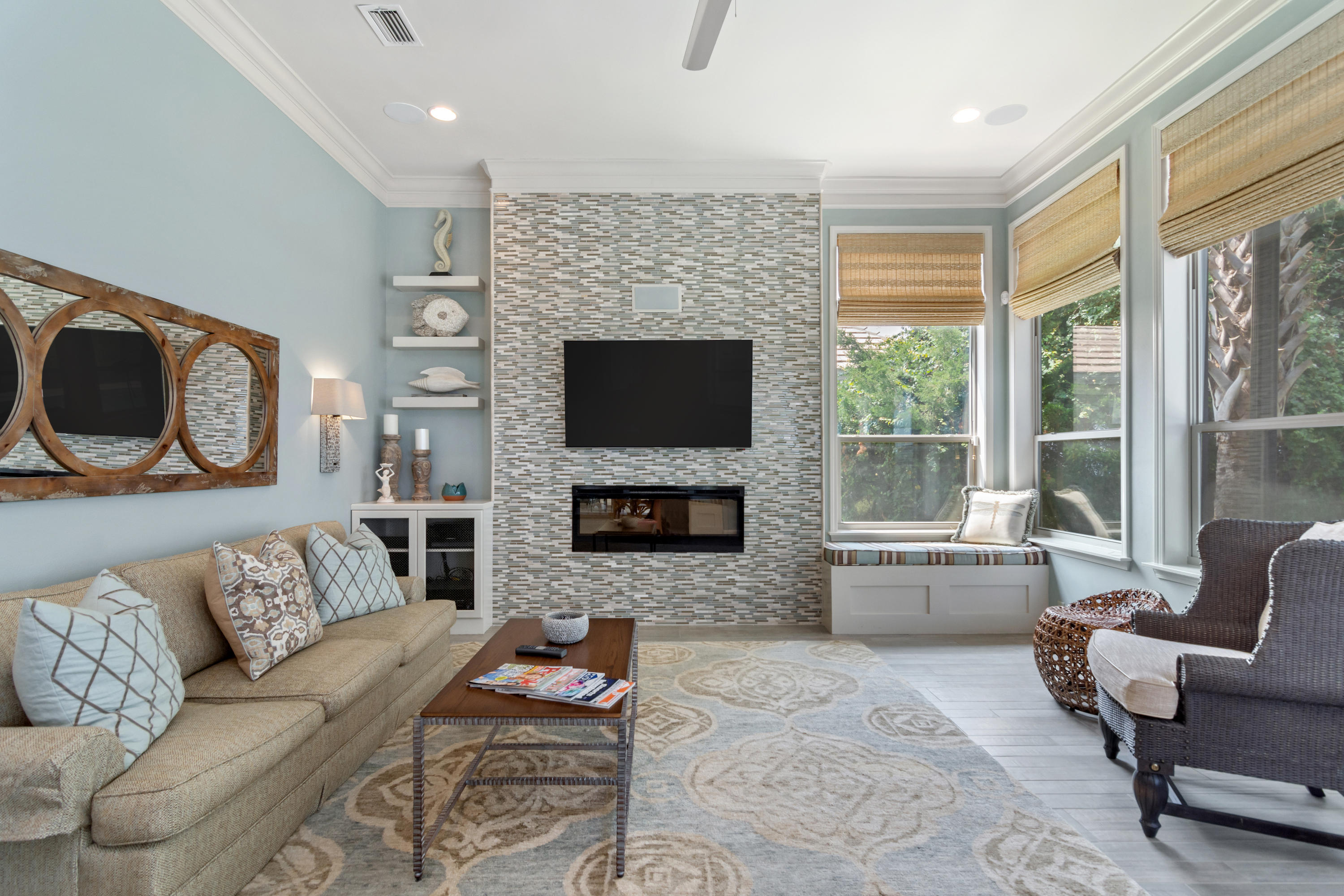 HOLIDAY SHORES ESTATES - Residential