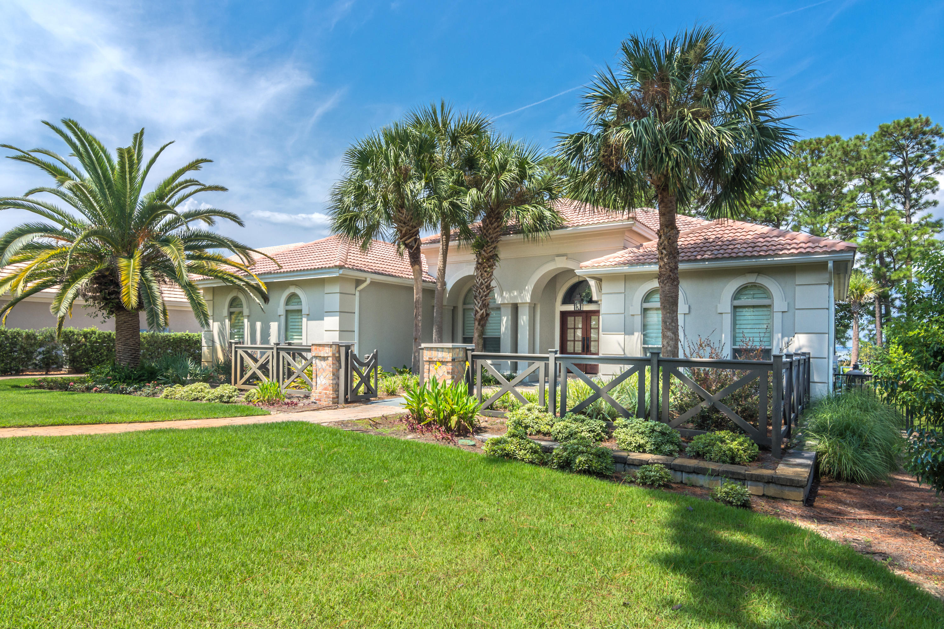 HOLIDAY SHORES ESTATES - Residential
