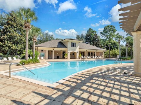 A home in Niceville