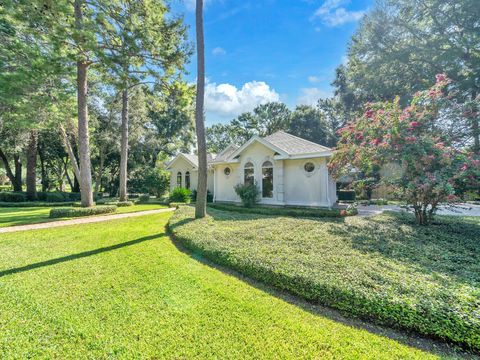 A home in Niceville