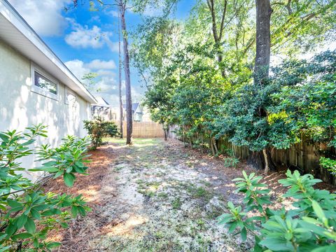 A home in Niceville