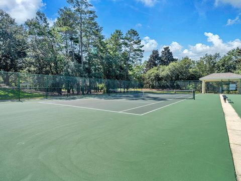 A home in Niceville