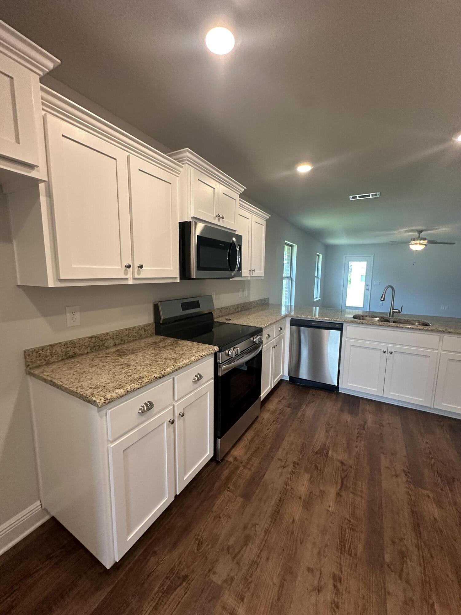 Ridgeway Landing - Residential