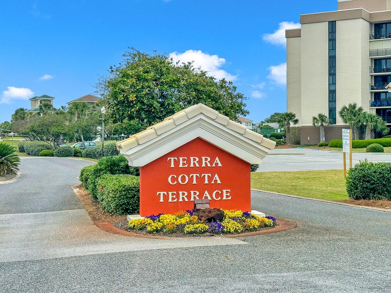 TERRA COTTA TERRACE - Residential