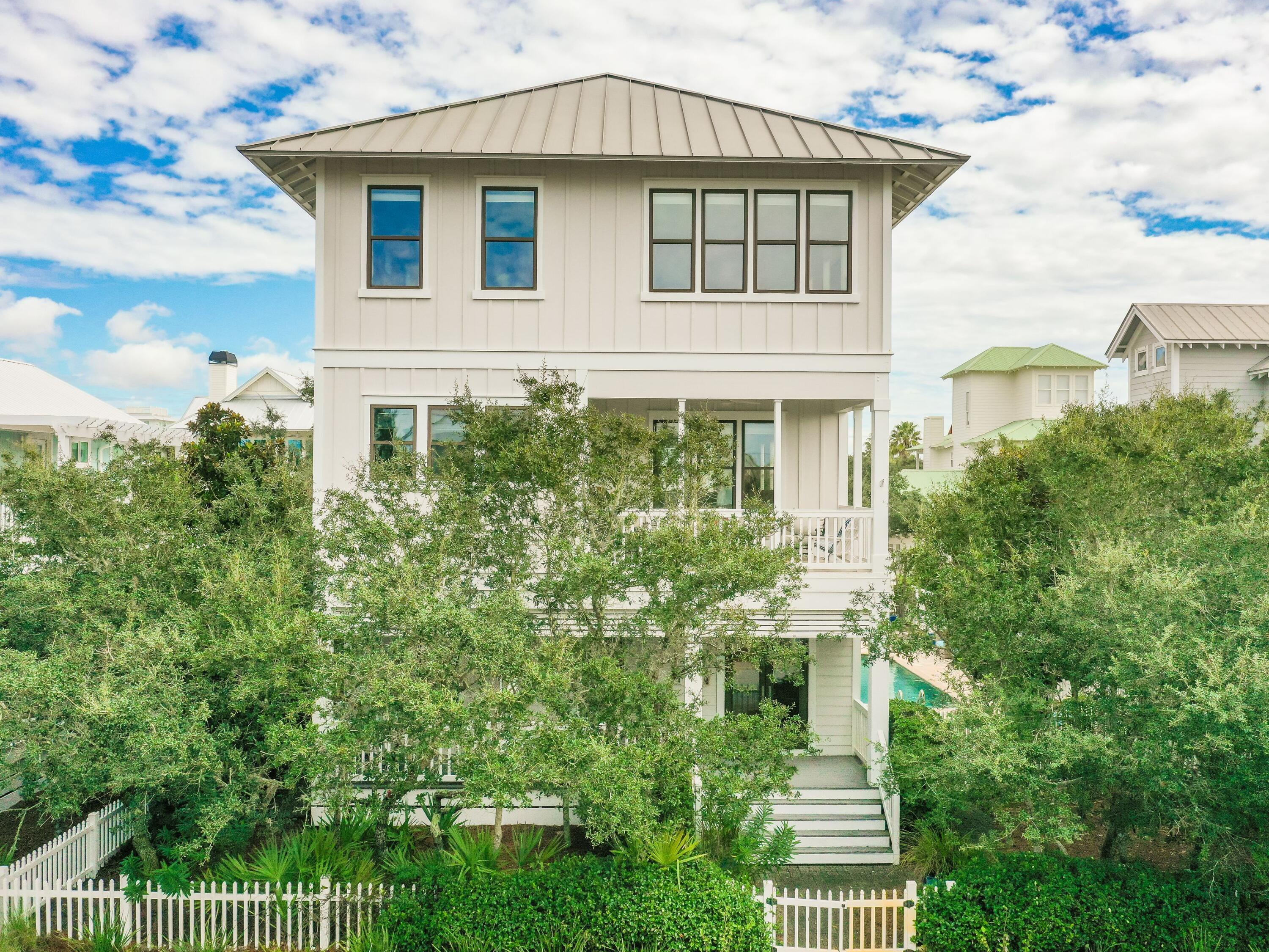 OLD FLORIDA BEACH - Residential