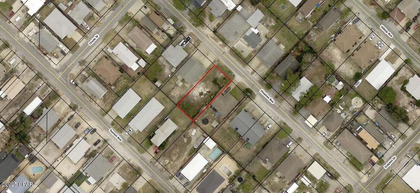 Vacant and cleared buildable lot on East End of Thomas Drive. Lot is high and dry in Flood Zone X. Closest Sewer line located at Crescent and Pinetree.