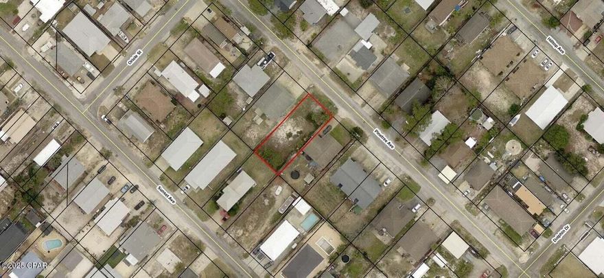 Vacant and buildable lot on East End of Thomas Drive. Lot is high and dry in Flood Zone X. Located blocks to the beach and lagoon.