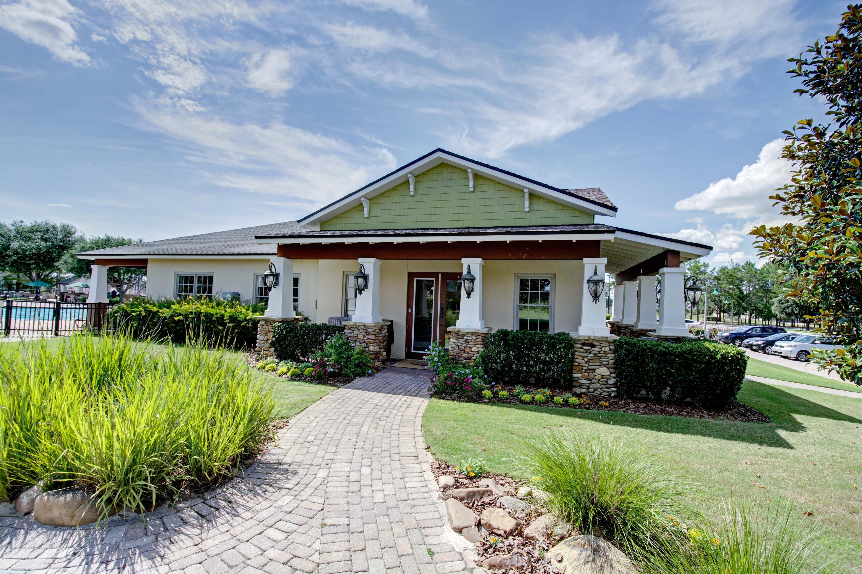 HAMMOCK BAY - Residential