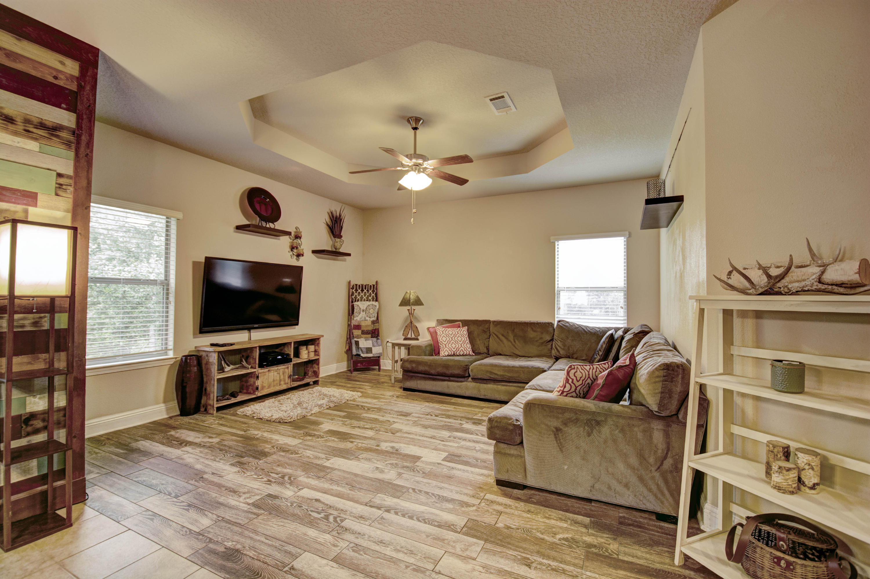 HAMMOCK BAY - Residential