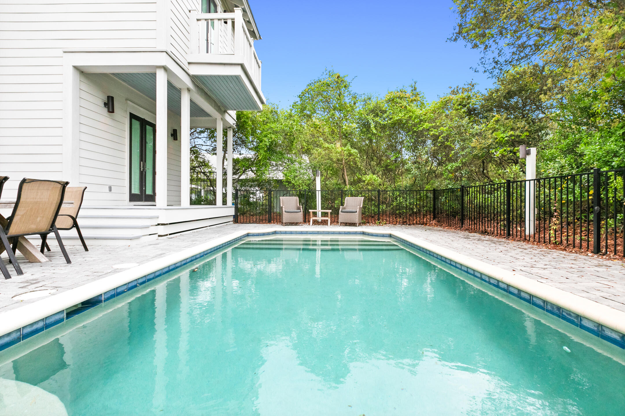 SEABREEZE - Residential