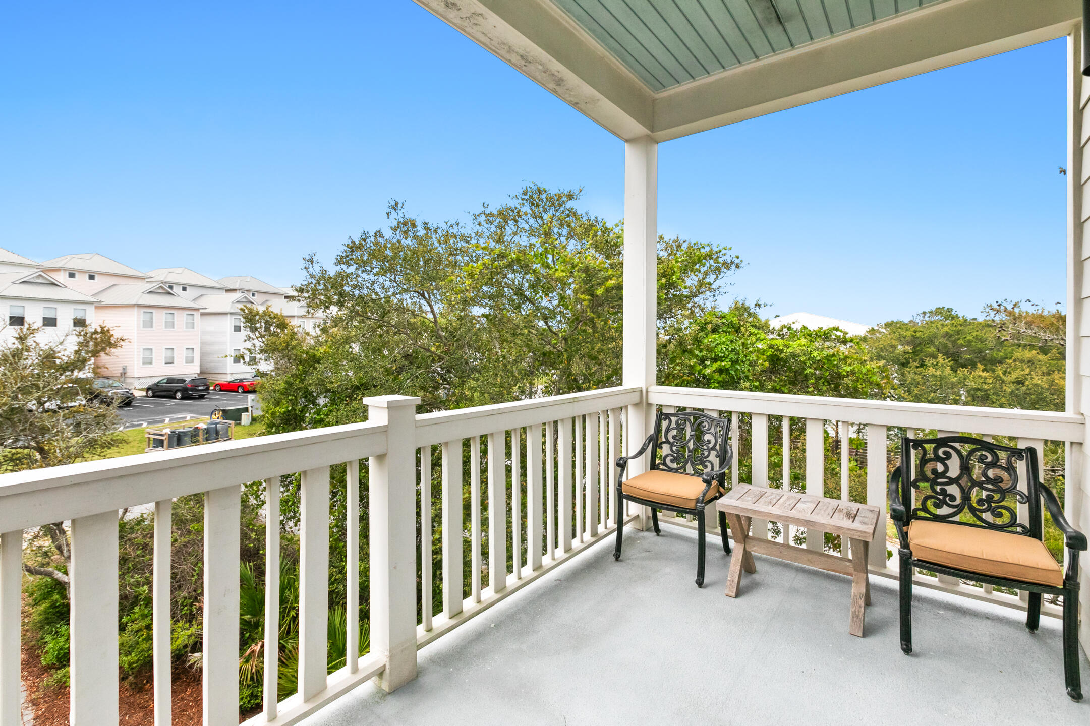 SEABREEZE - Residential