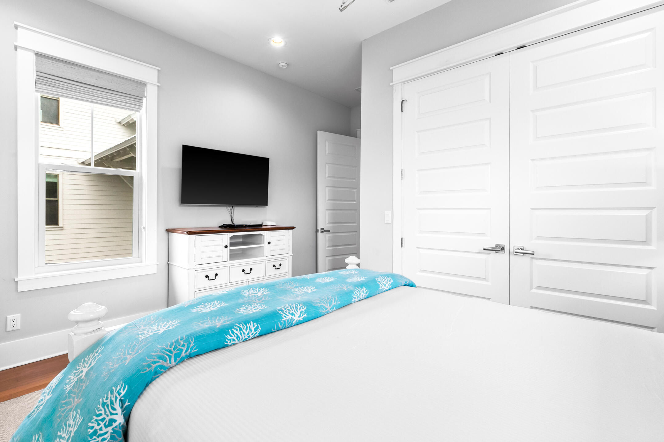 SEABREEZE - Residential
