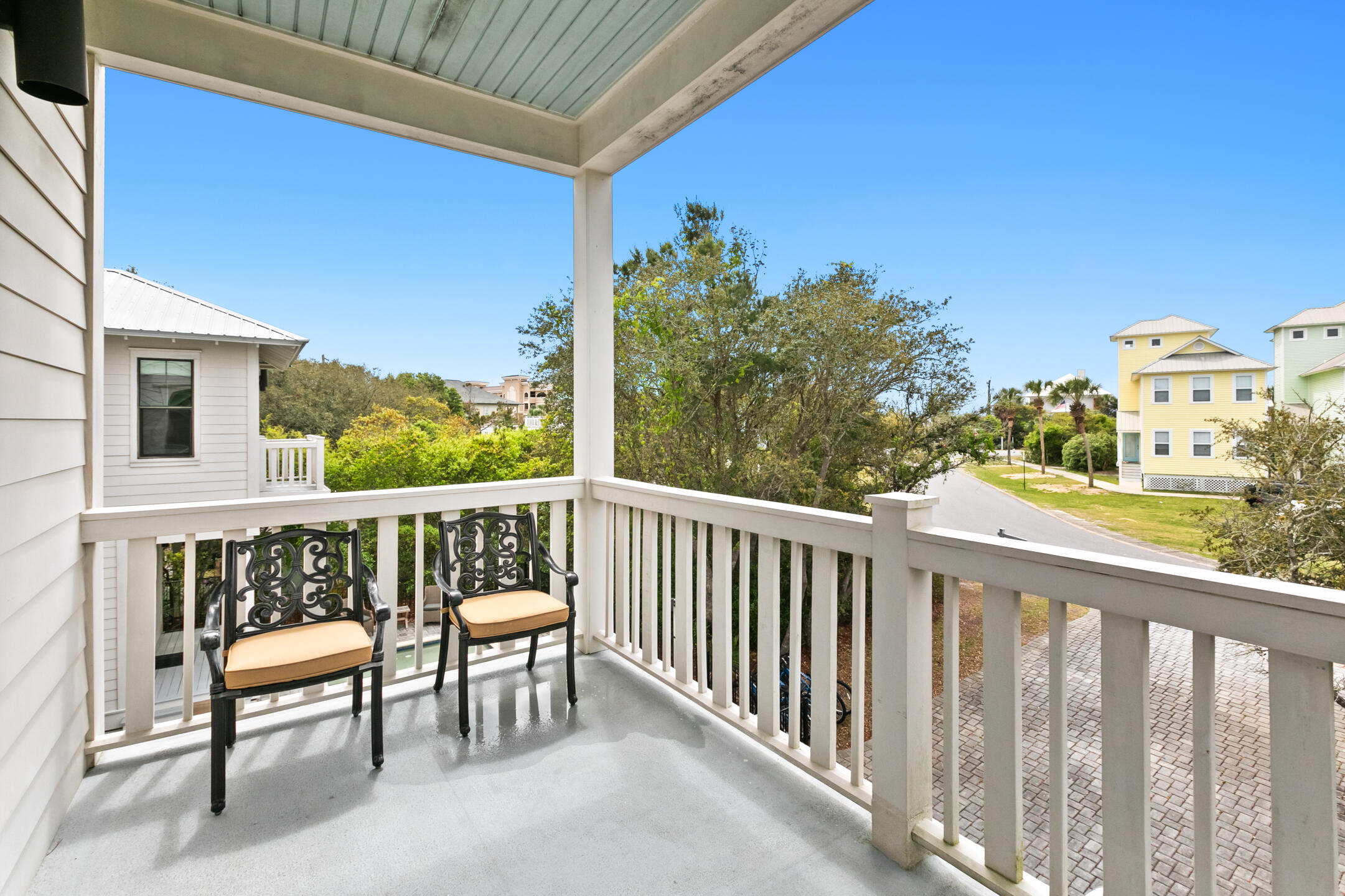 SEABREEZE - Residential