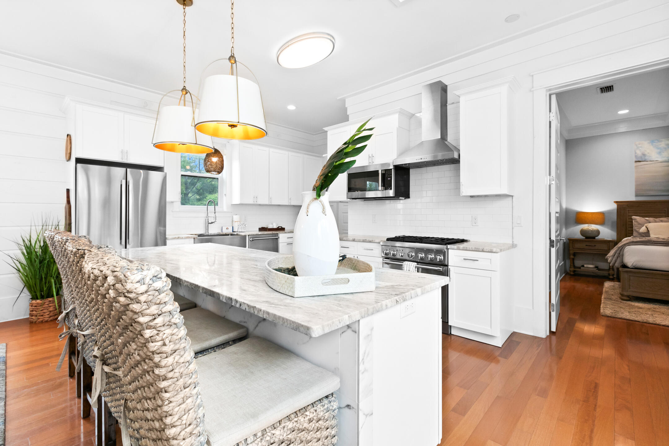 SEABREEZE - Residential
