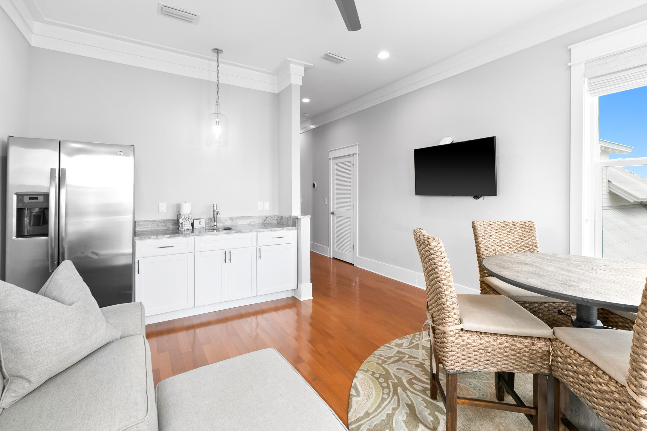 SEABREEZE - Residential