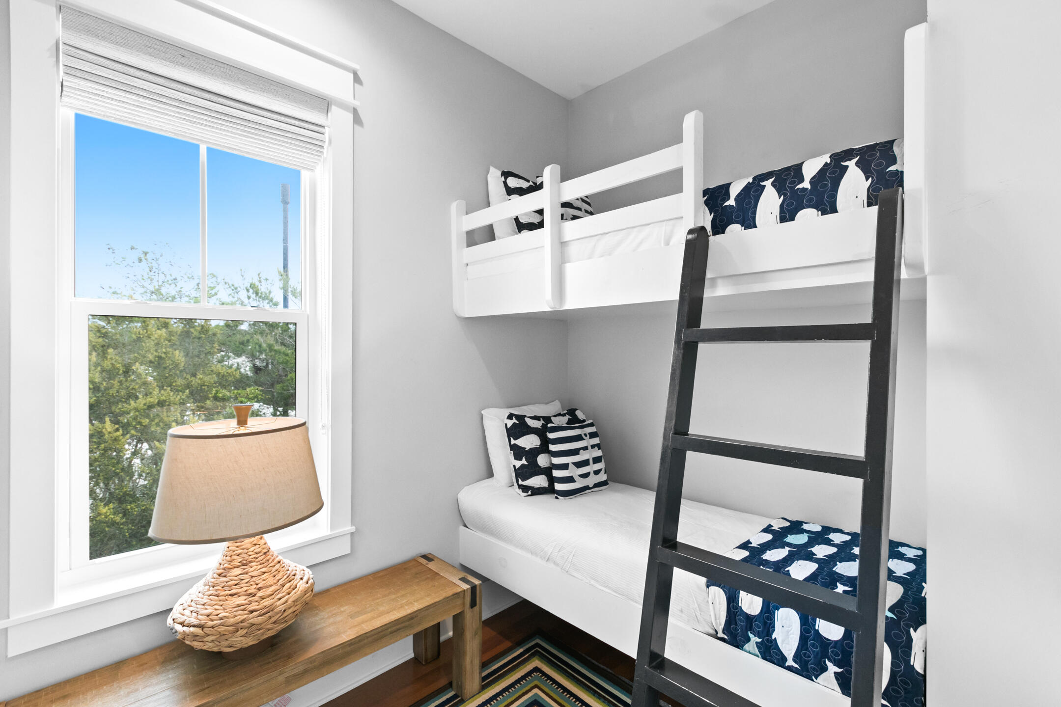 SEABREEZE - Residential