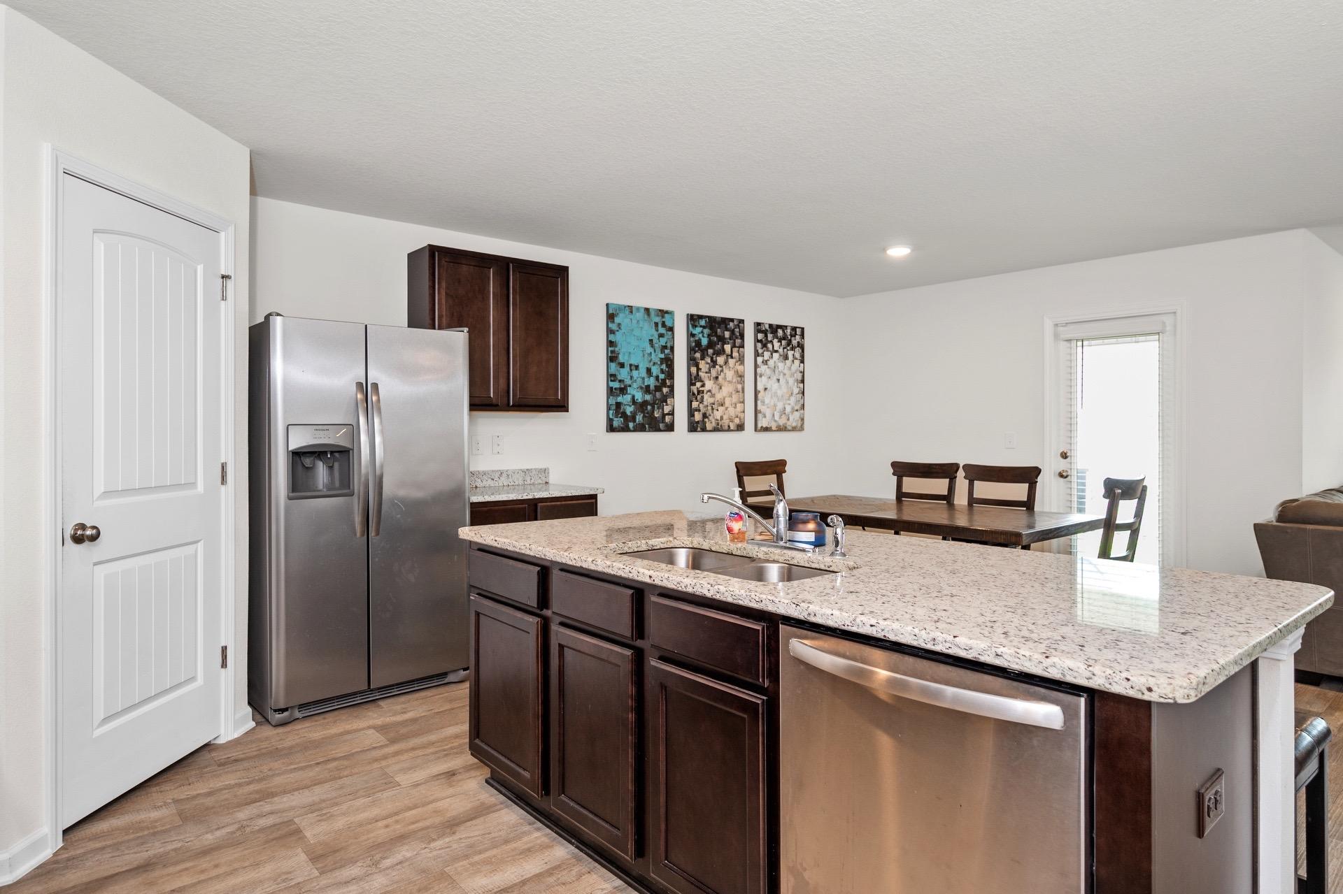 Redstone Commons - Residential