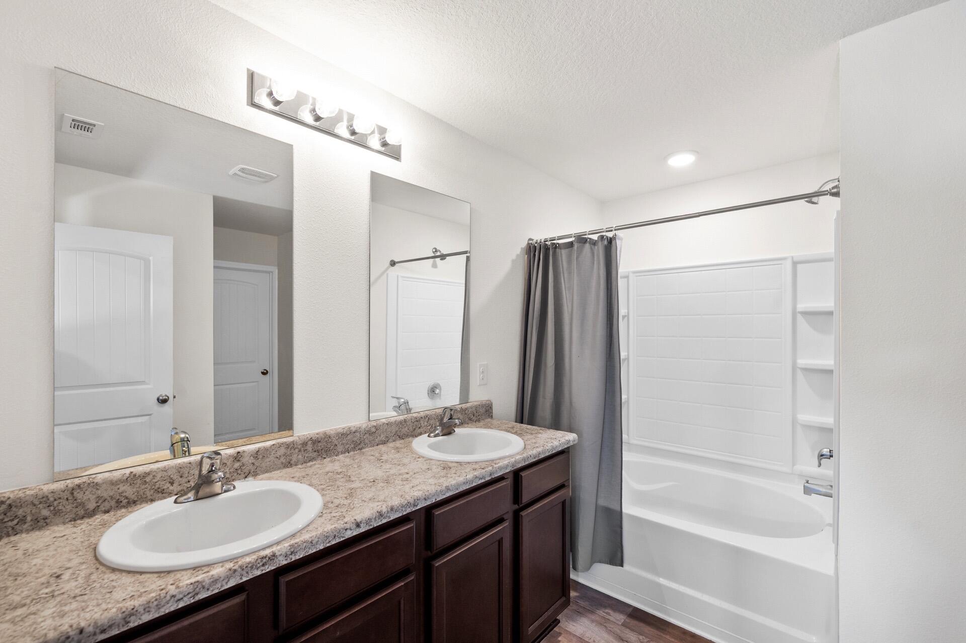 Redstone Commons - Residential