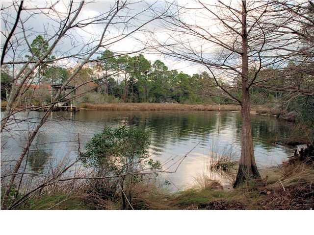 LAGRANGE COVE - Land