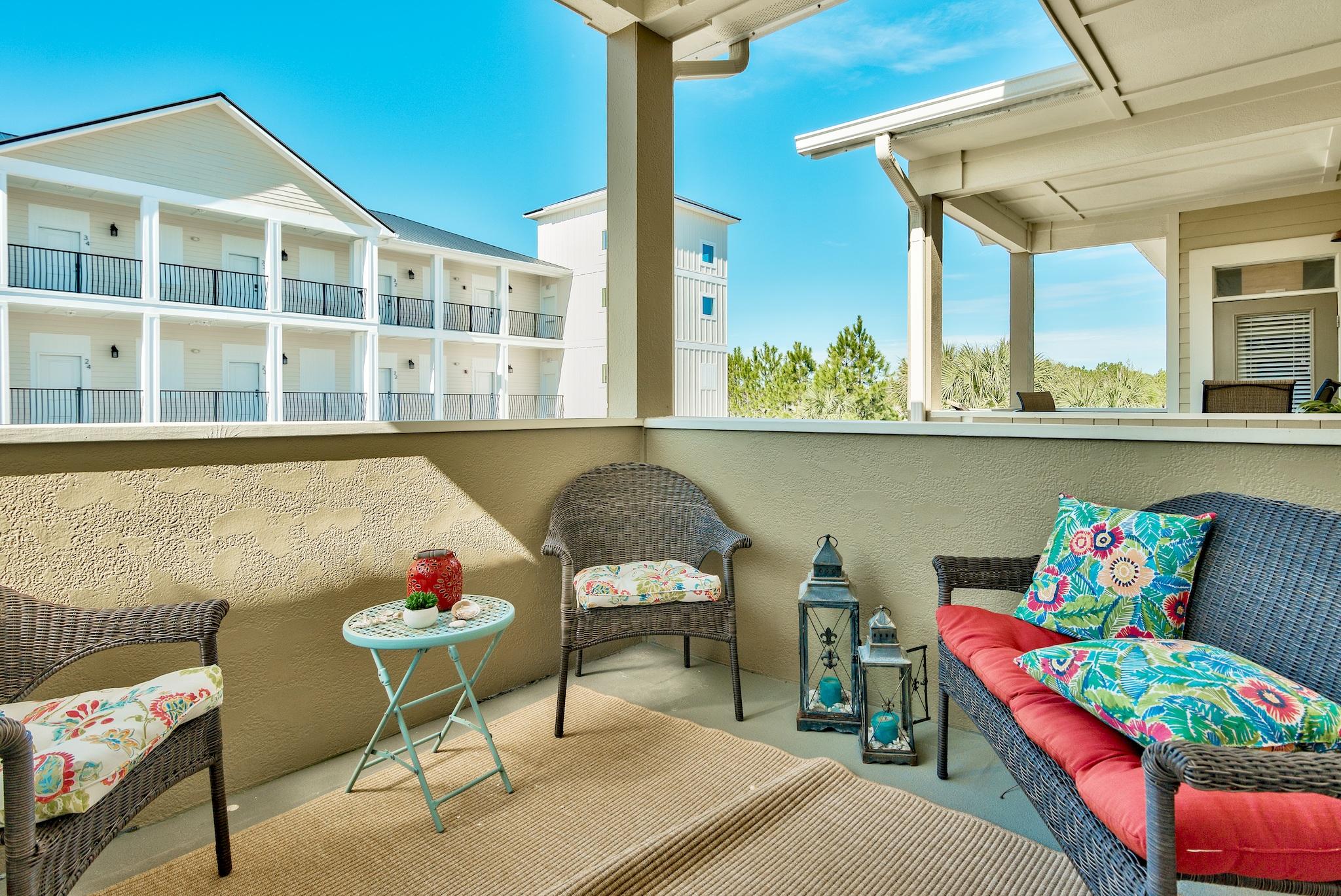 TOPSAIL VILLAGE - Residential