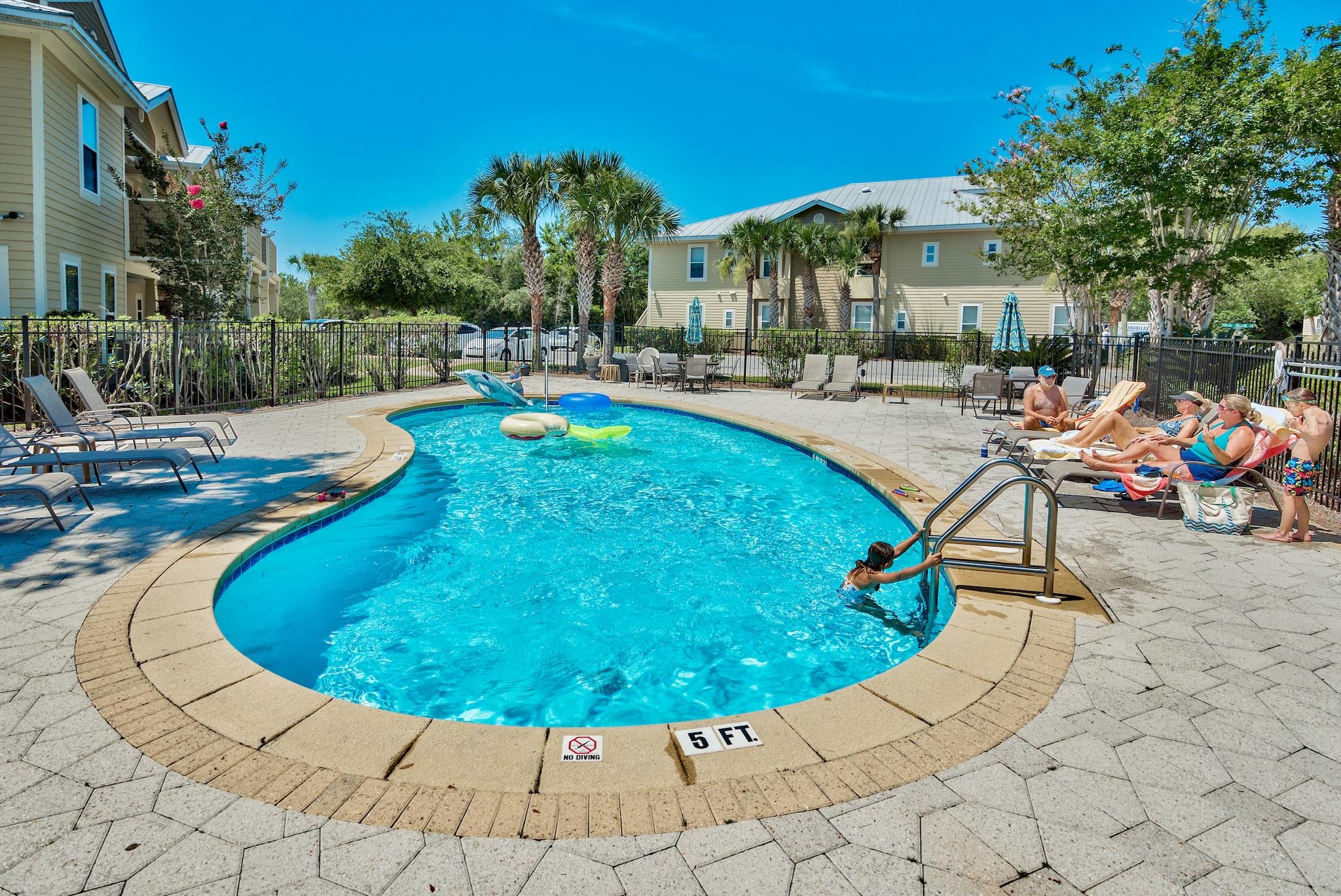 TOPSAIL VILLAGE - Residential