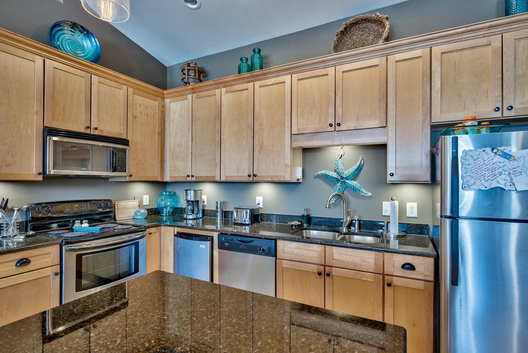 TOPSAIL VILLAGE - Residential