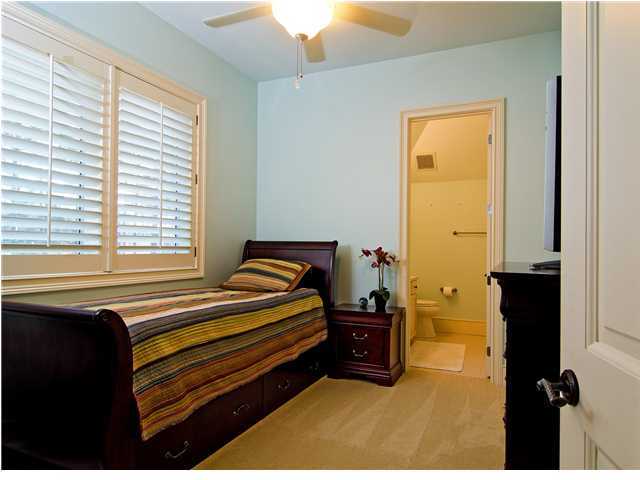 BURNT PINE - Residential