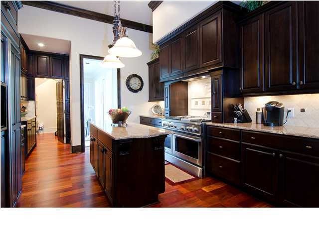 BURNT PINE - Residential