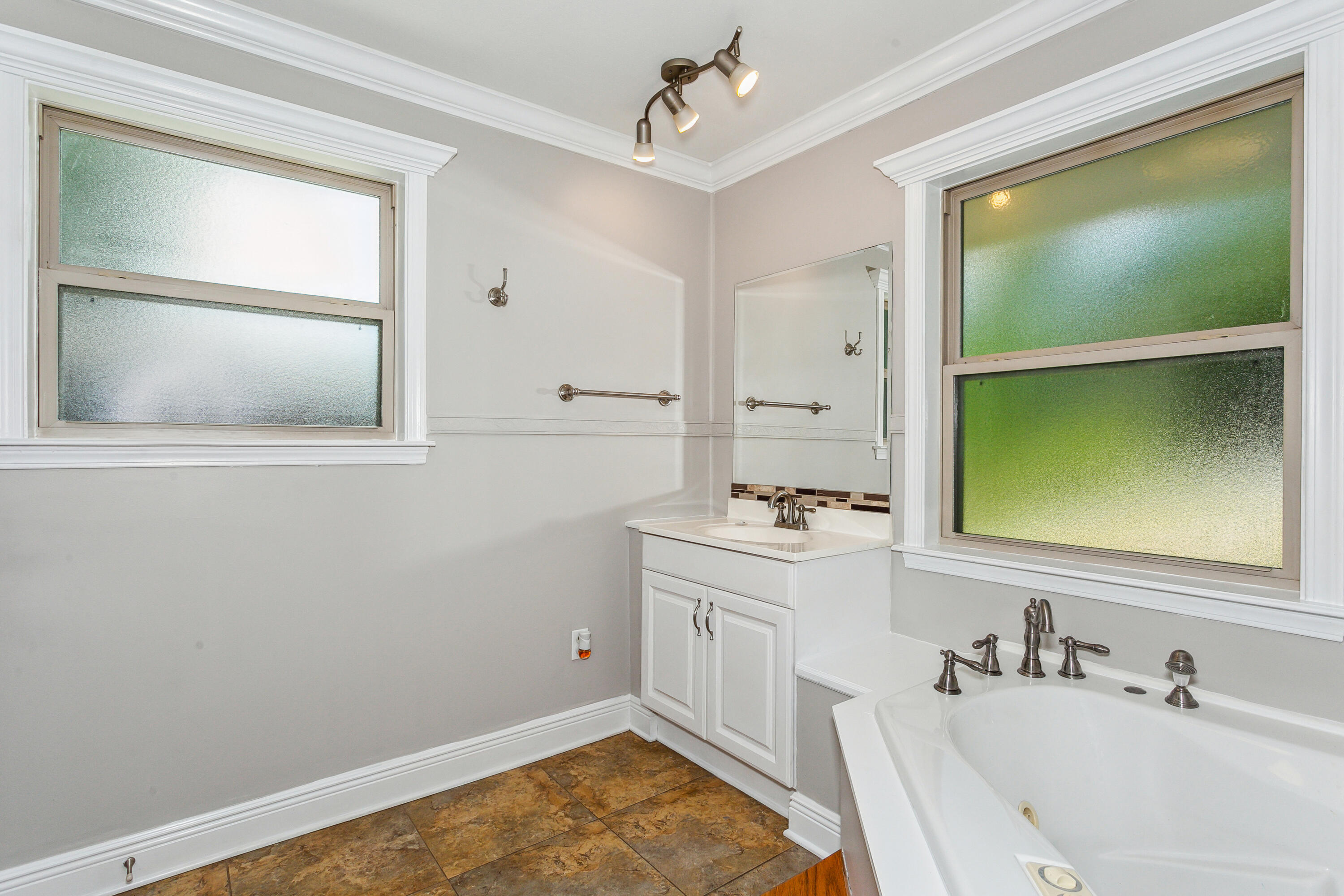 FRICHEZ HEIGHTS - Residential