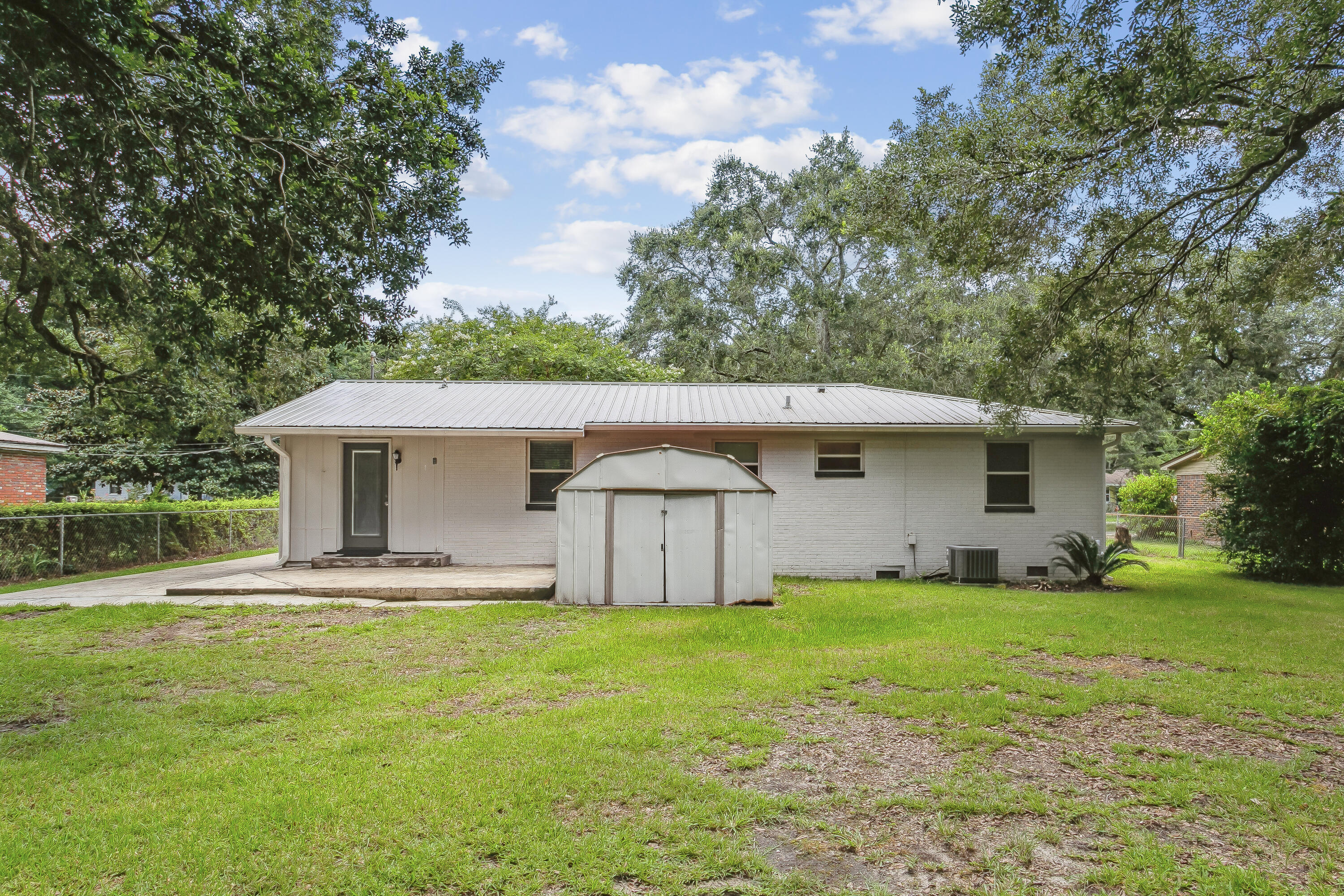 FRICHEZ HEIGHTS - Residential