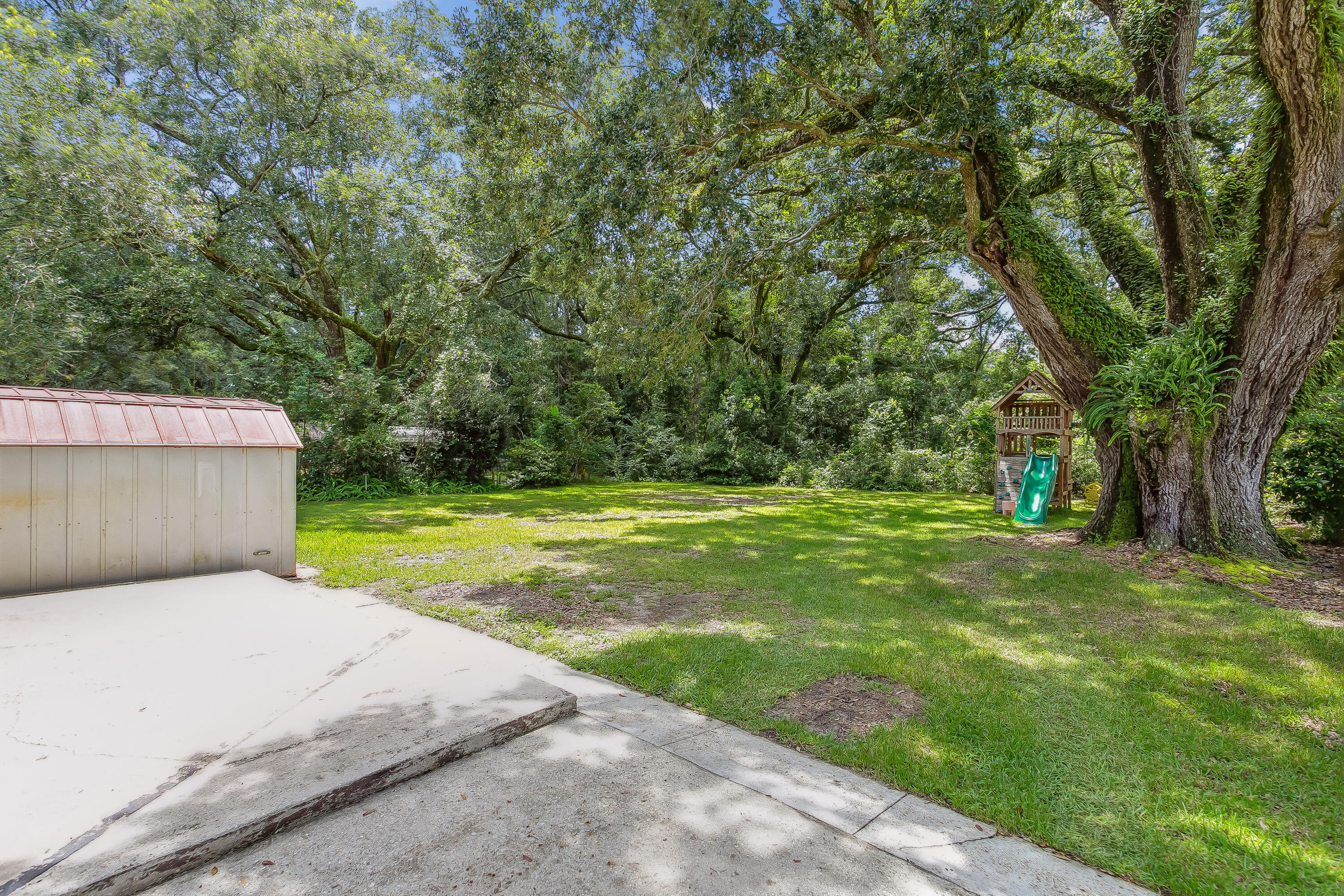 FRICHEZ HEIGHTS - Residential