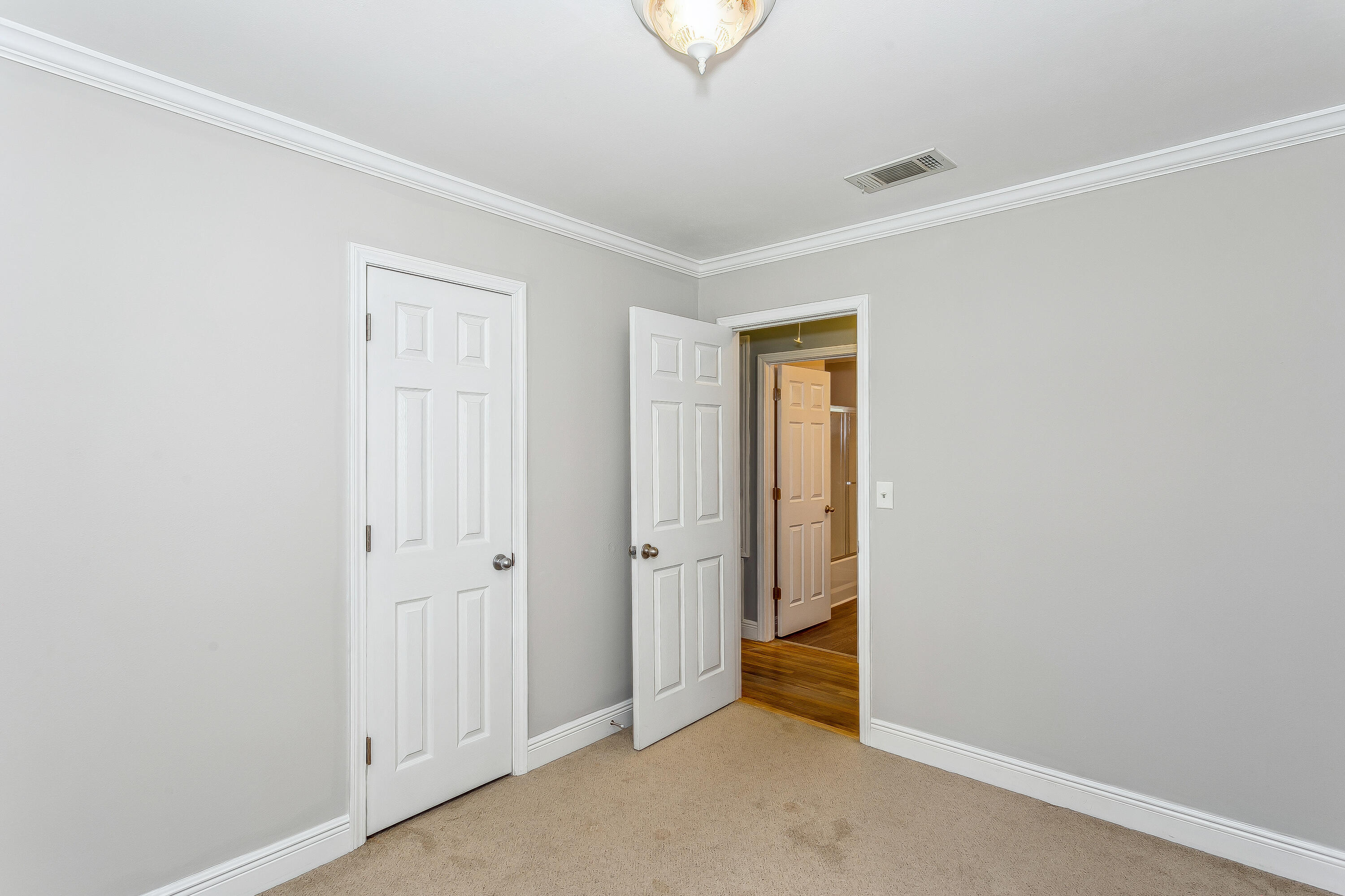 FRICHEZ HEIGHTS - Residential