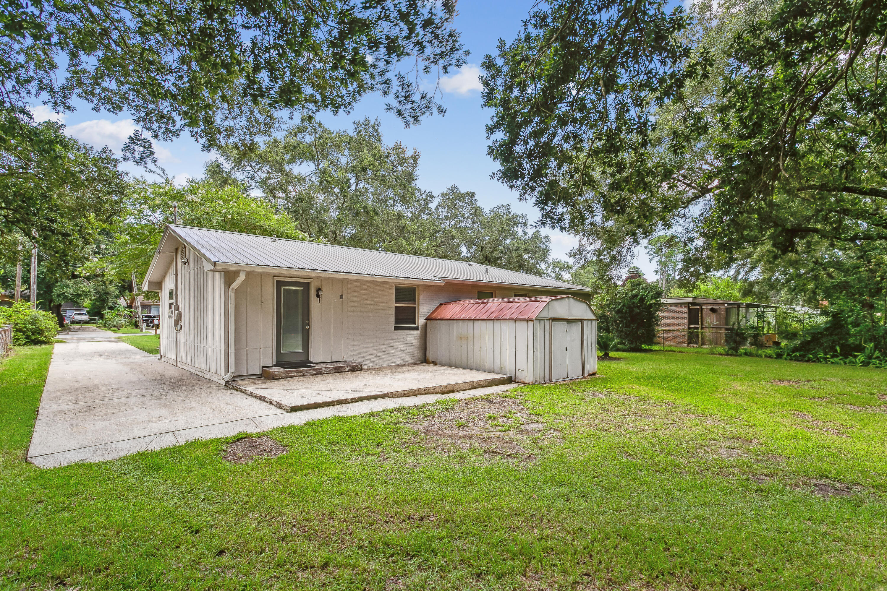 FRICHEZ HEIGHTS - Residential