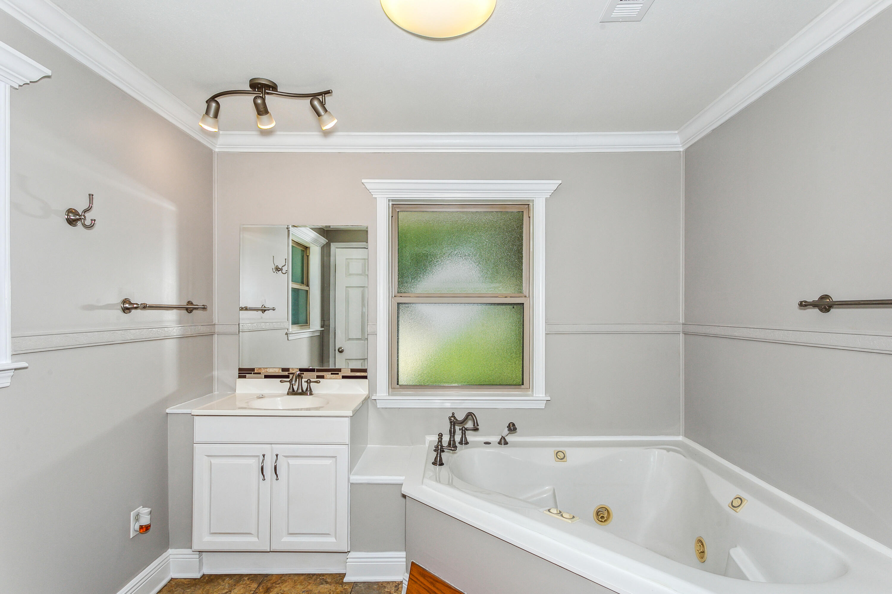 FRICHEZ HEIGHTS - Residential