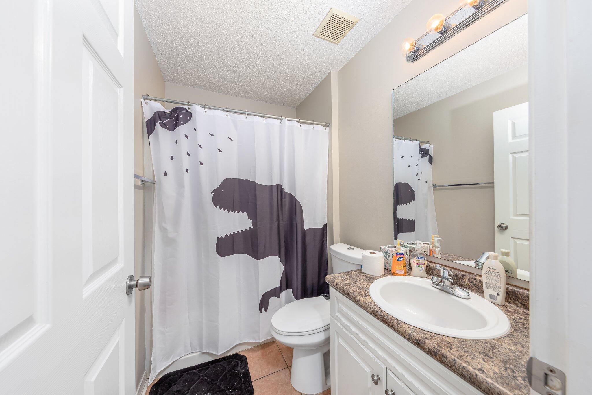 RIVERCHASE S/D PH 1 - Residential