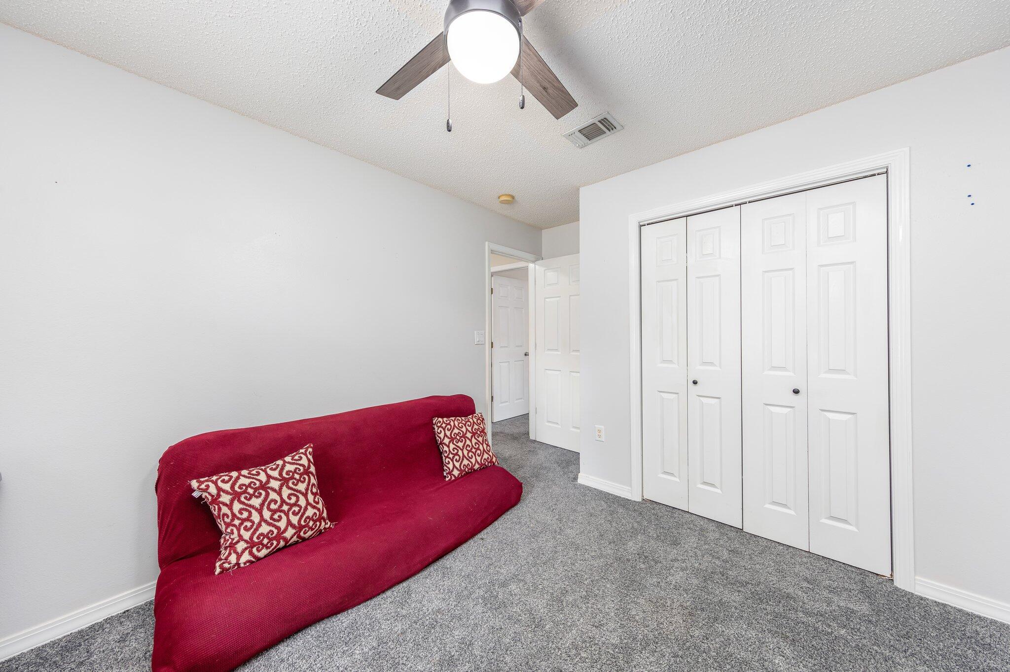 RIVERCHASE S/D PH 1 - Residential